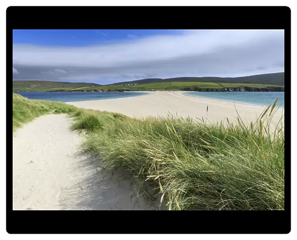St. Ninians Isle, white beach tombolo, South Mainland, Shetland Islands, Scotland
