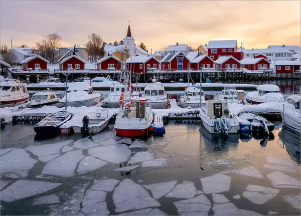 Reine harbour in winter, Lofoten Islands, Nordland, Norway, Europe