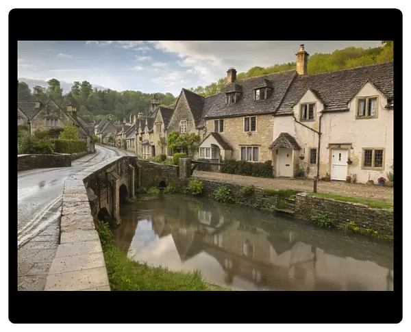 Pretty cottages in the idyllic Cotswolds village of Castle Combe, Wiltshire, England
