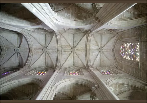Batalha monastery nave, UNESCO World Heritage Site, Batalha, Estremadura, Portugal