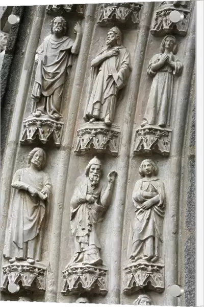 Porch detail dating from the 14th century, Saint-Samson cathedral, Dol-de-Bretagne