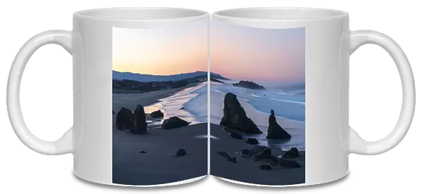 Bandon Beach at dawn, Bandon, Coos county, Oregon, United States of America