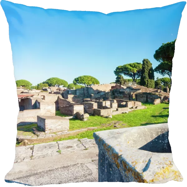 Temple of Hercules, Statue of Cartilius Poplicola, Ostia Antica archaeological site, Ostia, Rome province, Latium (Lazio), Italy, Europe