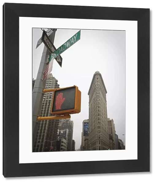 Flatiron Building, Fifth Avenue and Broadway, Manhattan, New York City