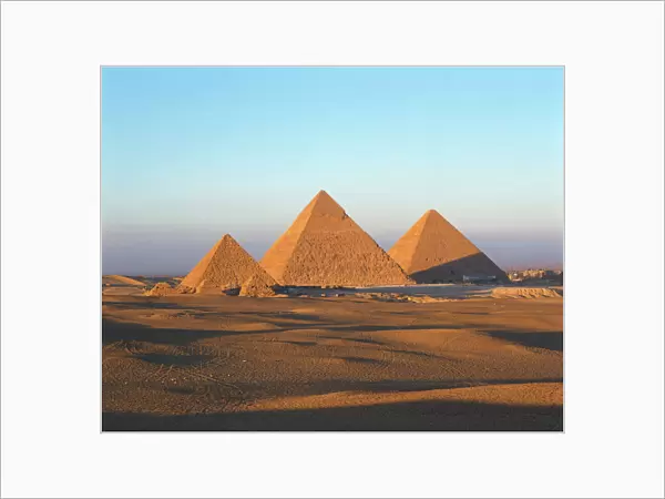 Giza Pyramids, Giza, UNESCO World Heritage Site, Cairo, Egypt, North Africa, Africa