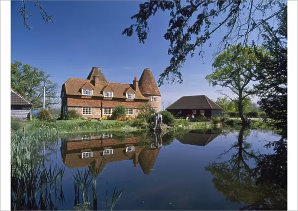 Converted oast house at Markbeech, Kent, England, United Kingdom, Europe