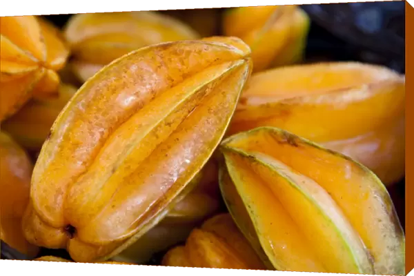 Starfruit (carambola) (Averrhoa carambola), a star shaped fruit when cut