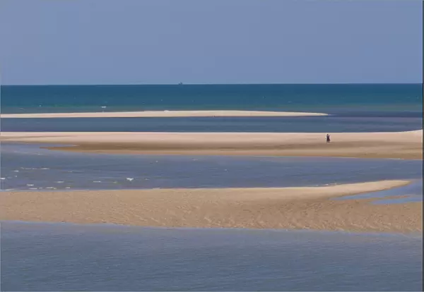 Sandbank at the Antsanitian Beach Resort, Mahajanga, Madagascar, Indian Ocean, Africa