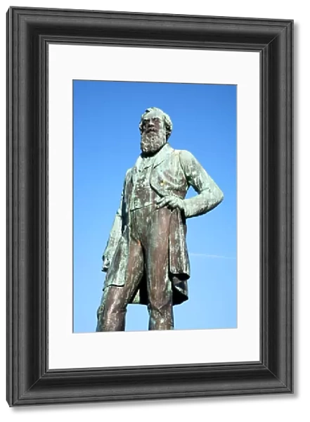 Statue of John Candlish MP in Mowbray Gardens, Sunderland, Tyne and Wear, England, United Kingdom, Europe