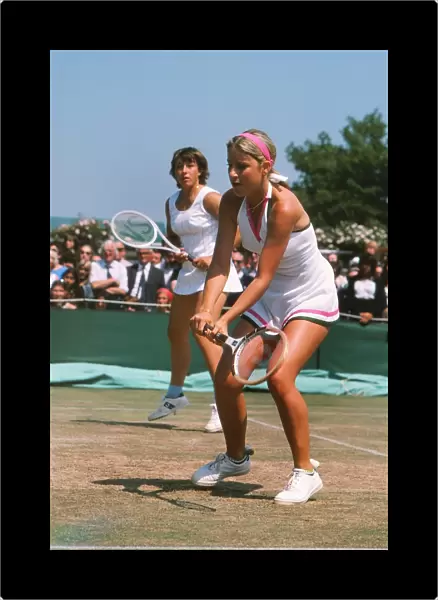 Chris Evert and Martina Navratilova at the 1975 Wimbledon Championships