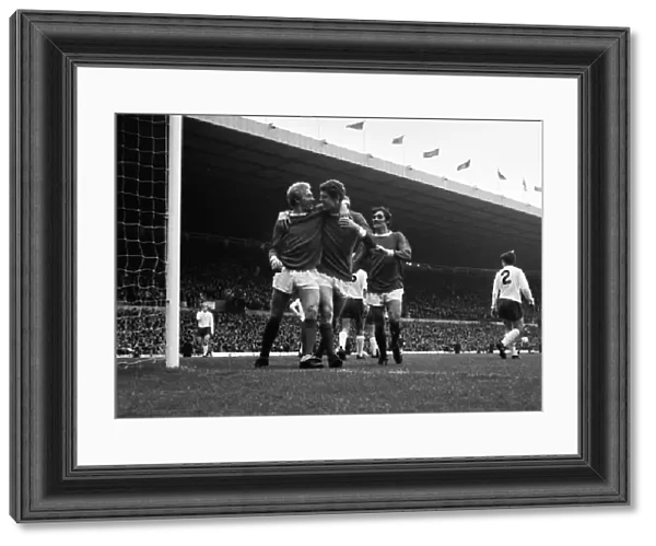 Denis Law & Brian Kidd celebrate a Manchester United goal in 1967