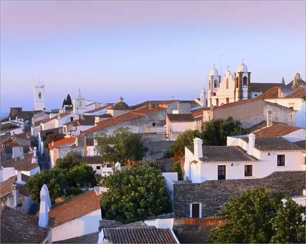 Portugal, Alentejo, Monsaraz, overview at dusk