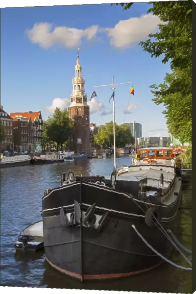Montelbaanstoren on Oudeschans canal, Amsterdam, Netherlands