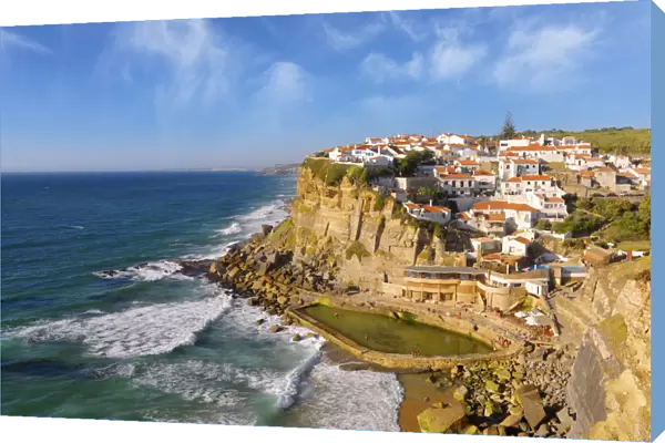 Portugal, Sintra, Azehas do Mar, Overview of town