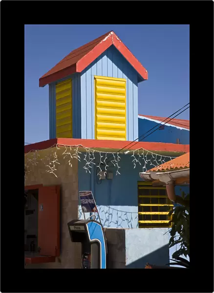 Caribbean, French West Indies, Saint Martin, colourful building in Grand-Case