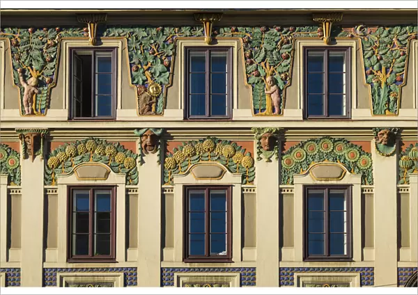 Austria, Tyrol, Innsbruck, Secessionist style building, Leopoldstrasse
