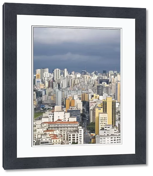 Brazil, Sao Paulo, Sao Paulo, View of city center from the Banespa skyscraper