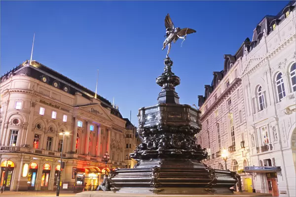 England, London, Soho, Piccadilly Circus, Eros Statue