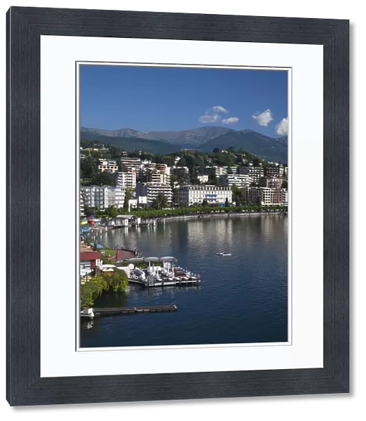 Switzerland, Ticino, Lake Lugano, Lugano, lakefront by Riva Caccia, morning