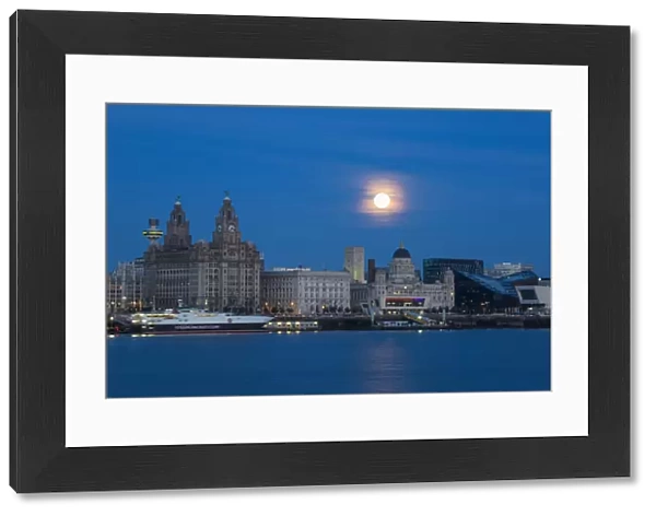 United Kingdom, England, Merseyside, Liverpool, Super moon over Liverpool skyline