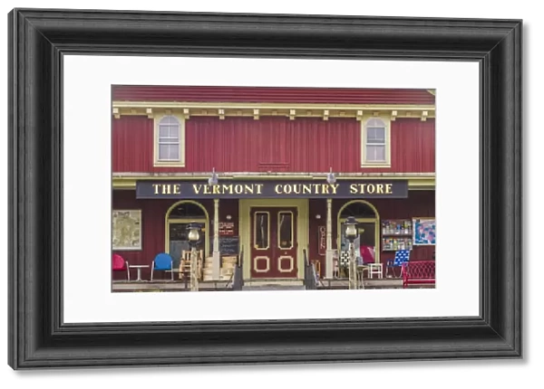 USA, New England, Vermont, Rockingham, The Vermont Country Store, exterior