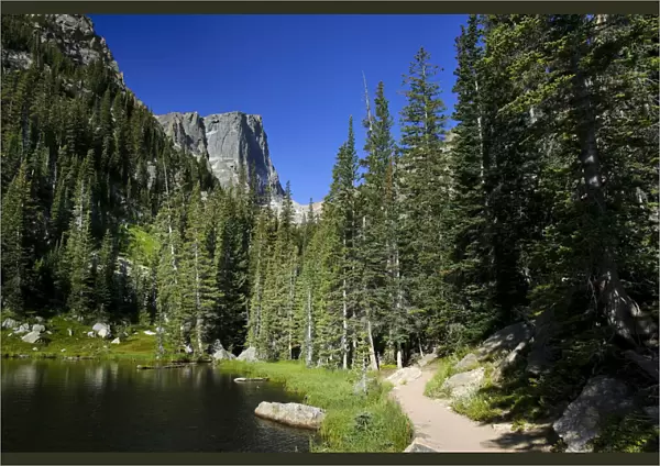 Dream Lake and Hallet Peak, Rocky Mountain National Park, Estes Park, Colorado, USA
