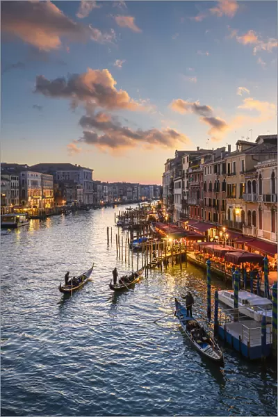 Canal grande at sunset near Rialto Bridge, Venice, Veneto, Italy