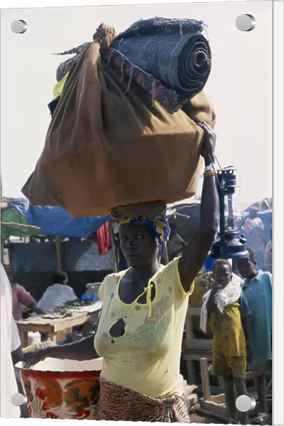 20075170. GUINEA Kissidougou Camp for Sierra Leonean Refugees