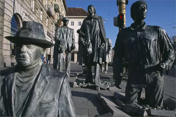 POLAND, Wroclaw Transition statue by Jerzy Kalina 2005 commemorates those people who