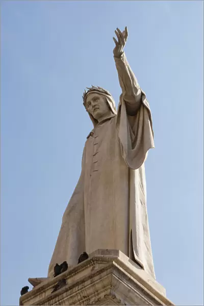 Italy, Campania, Naples, Statue of Dante, Piazza Dante