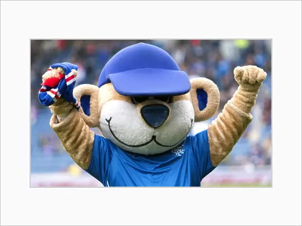 Rangers FC vs Queen of the South: The Legendary Broxi Bear Roars at Ibrox Stadium - SPFL Championship Clash (Scottish Cup Champions 2003)