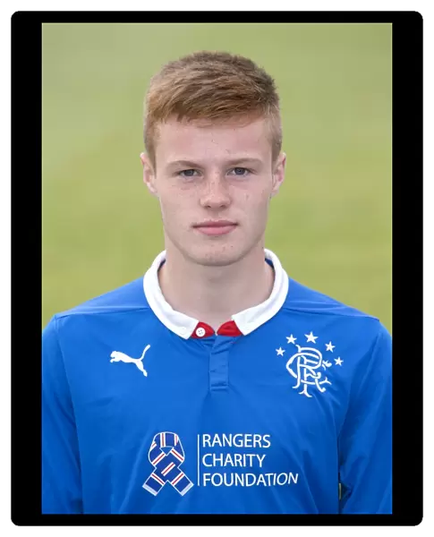 Rangers Football Club: New Generation Honors Legacy - Scottish Cup Champions 2014-15 (Head Shots of Current Players with 2003 Scottish Cup Winning Squad)
