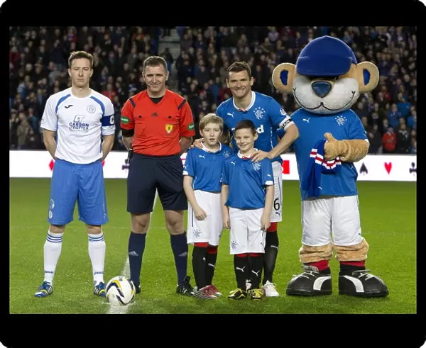 Rangers Captain Lee McCulloch and Mascots Rally Team Spirit at Ibrox Stadium - Scottish Championship: Rangers vs. Queen of the South