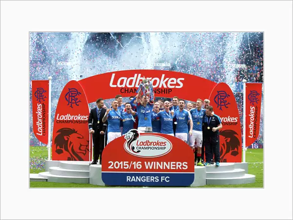 Rangers Football Club: Lee Wallace Celebrates Championship Triumph with Ladbrokes Trophy Lift at Ibrox Stadium