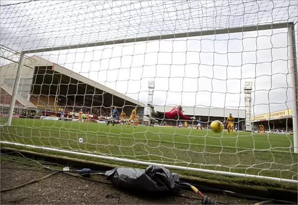 Martyn Waghorn's Thrilling Winning Goal: Motherwell vs Rangers in Betfred Cup at Fir Park