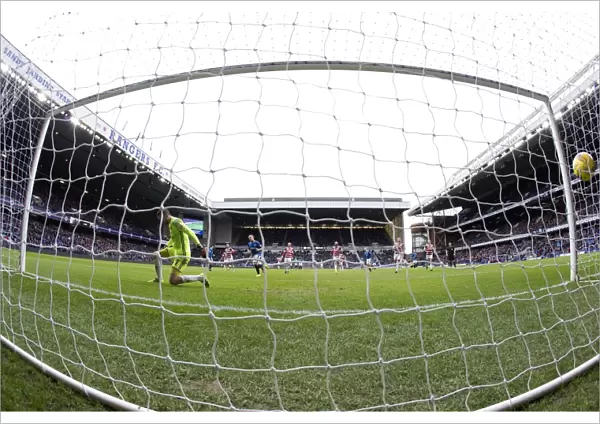 Martyn Waghorn Scores Decisive Penalty at Ibrox: Rangers Secure Scottish Cup Semi-Final Spot