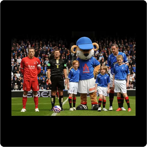 Rangers Mascot Celebrates Thrilling 2-1 Victory Over Aberdeen in Clydesdale Premier League Clash