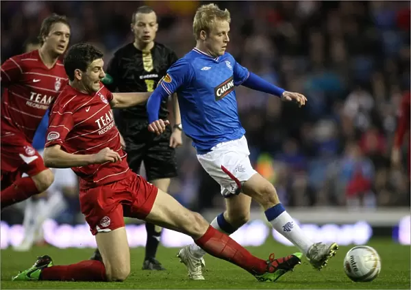 Rangers vs Aberdeen: Naismith vs Mulgrew - Clydesdale Bank Premier League Clash: Rangers Triumph, 3-1