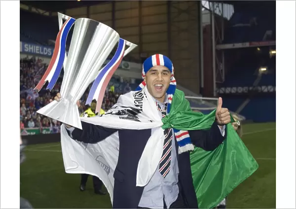 Glasgow Rangers: Majid Bougherra's Euphoric League-Winning Celebration (SPL Champions 2009-2010)