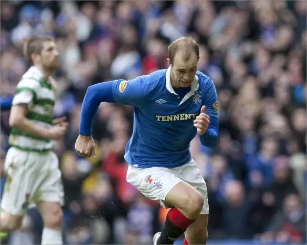 Whittaker's Double: Rangers and Celtic Battle to 2-2 Stalemate in Scottish Cup