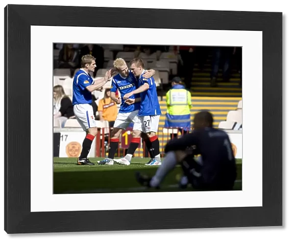 Rangers Gregg Wylde: 3-0 Goal Celebration vs Motherwell (Clydesdale Bank Scottish Premier League)