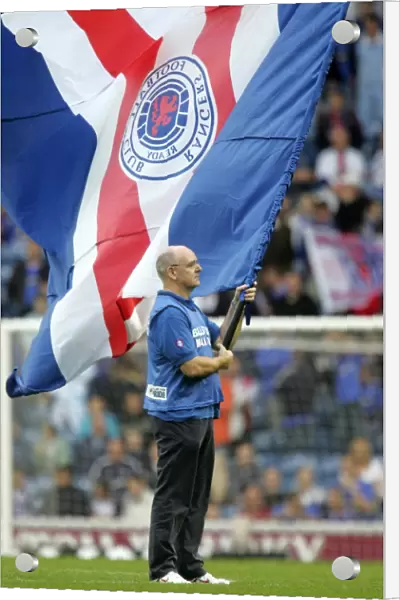 Rangers FC: A Sea of Passionate Fans - Ibrox Roars to Life in Champions League Qualifier vs FK Zeta (2-0)