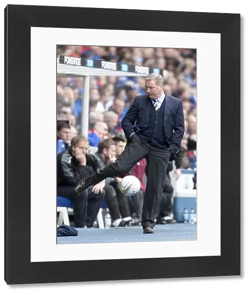 Ally McCoist at the Helm: A Tactical Battle - Rangers vs Motherwell, 0-0 Clydesdale Bank Scottish Premier League, Ibrox Stadium
