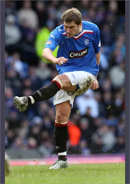 Kevin Thomson's Dramatic Winner: Rangers 1-0 Hibernian in the Scottish Cup at Ibrox