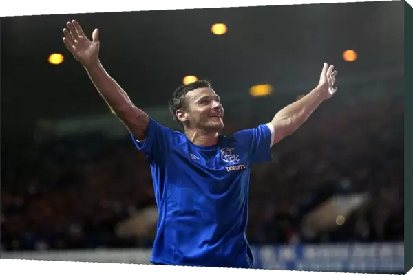 Rangers Dominance: Lee McCulloch Scores Brace in 4-0 Scottish League Cup Thrashing at Ibrox