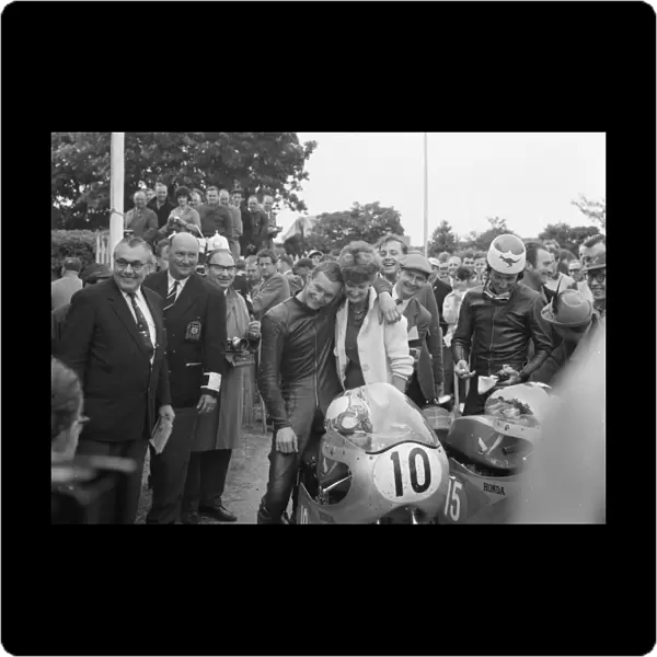 Mike Hailwood (Honda) 1961 Lightweight TT