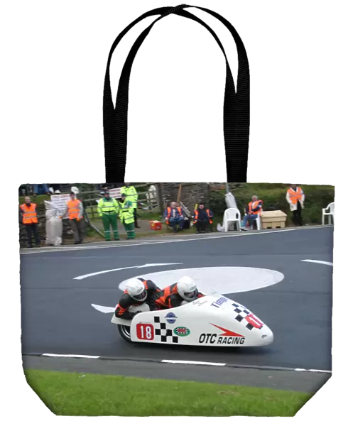Roger Stockton & Peter Alton (Shelbourne) 2005 Sidecar TT
