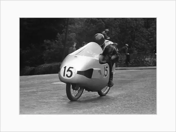 Guiseppe Lattanzi (Mondial) 1955 Ultra Lightweight TT
