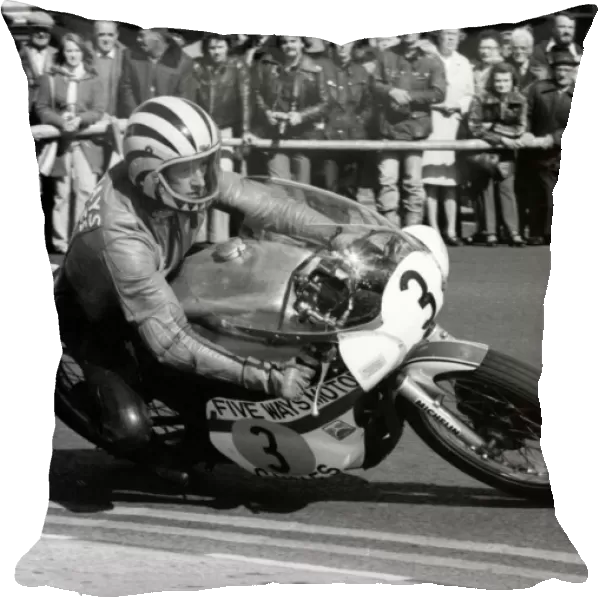 John Knowles (Yamaha) 1977 Senior Manx Grand Prix