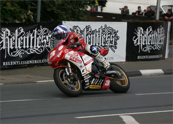 Keith Amor (Honda) 2009 Superstock TT